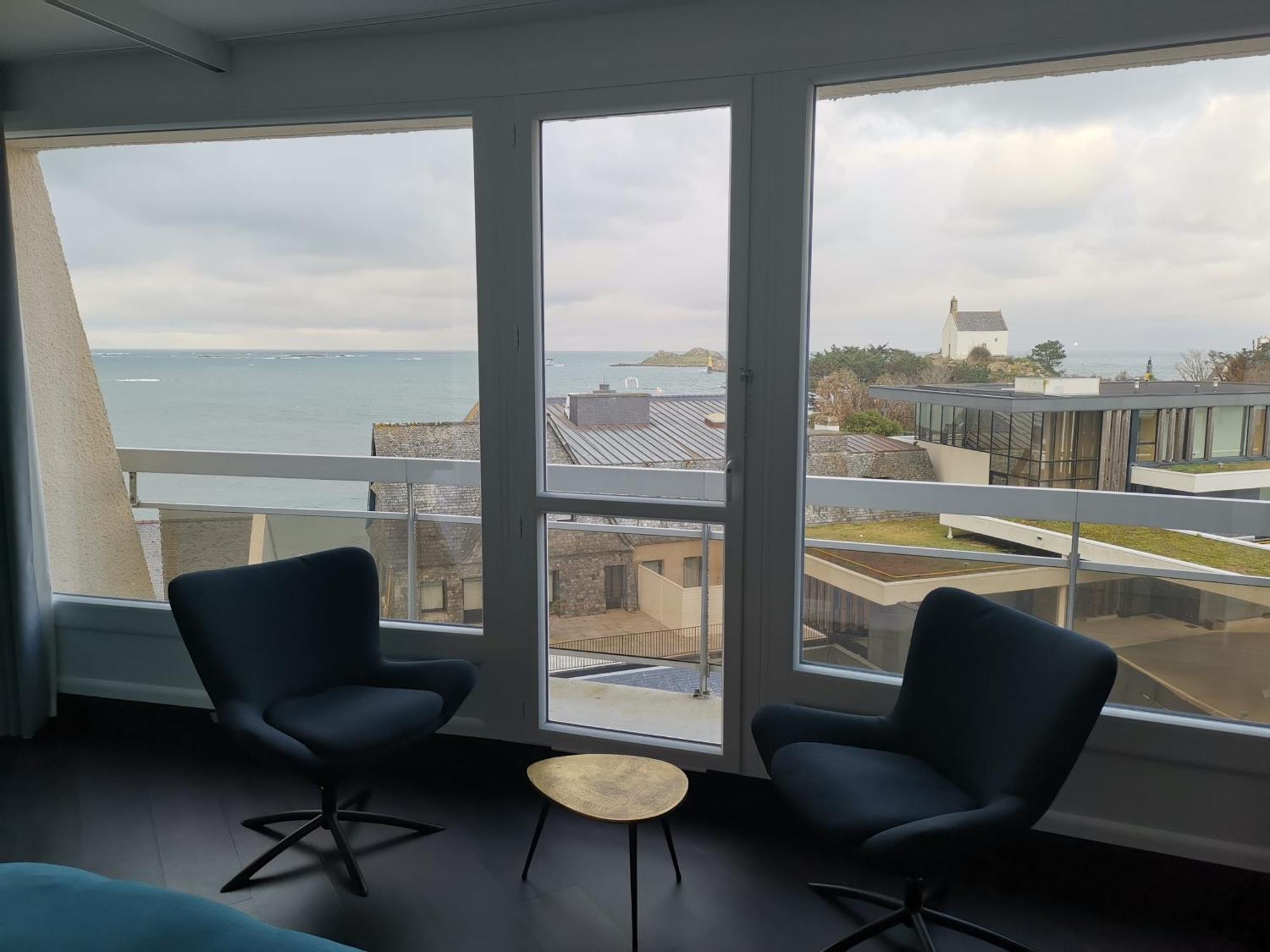 Appartement T2, Vue Panoramique, 2 Min A Pied De La *